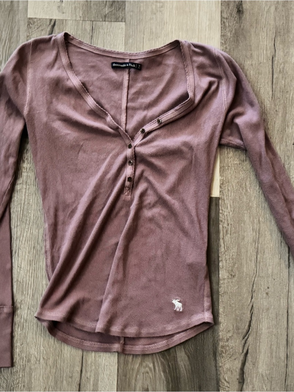 Abercrombie & Fitch Dusty Mauve Ribbed Henley Long-Sleeve Top